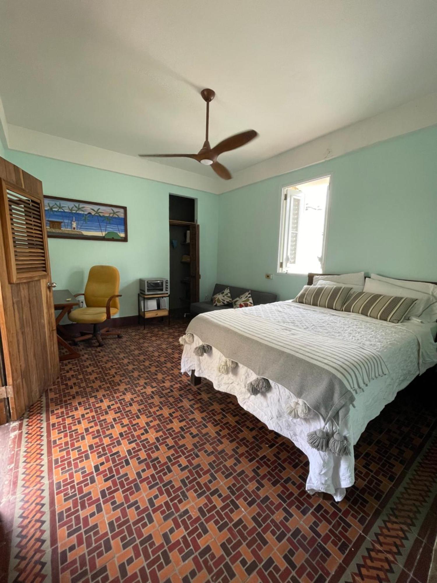Apartamento Fresh Tropical Colonial Style Walk-up- Rooftop Terrace- View